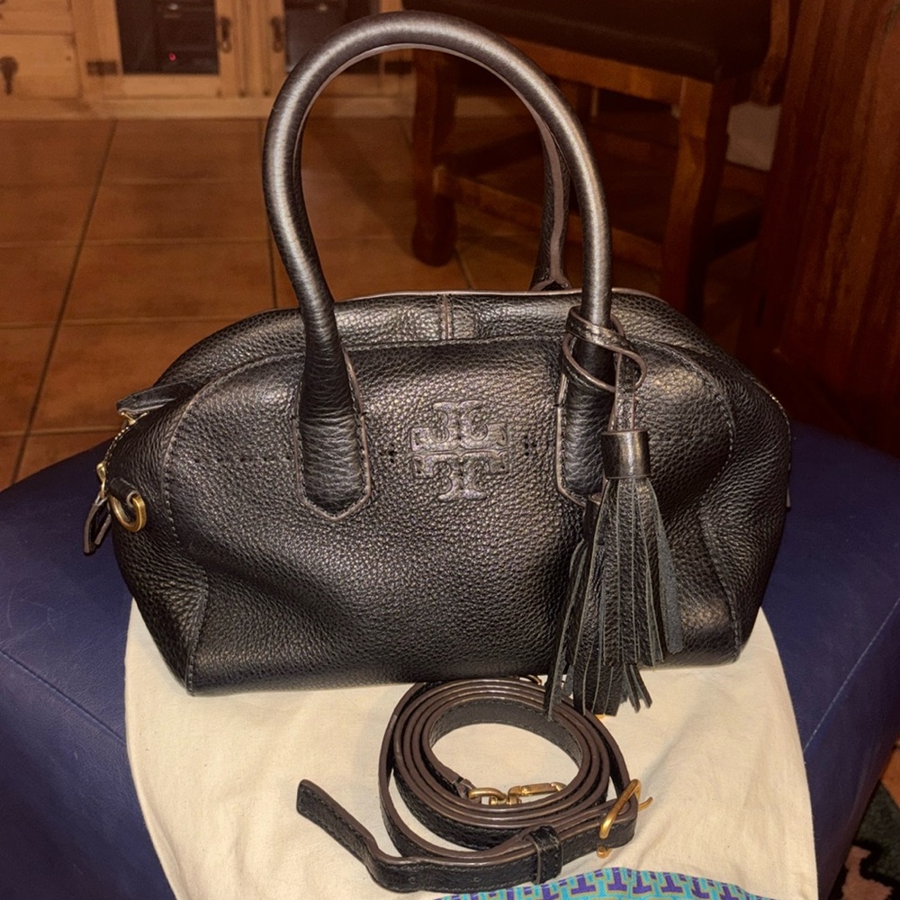 Excellent Condition Tory Burch McGraw 2-way bag